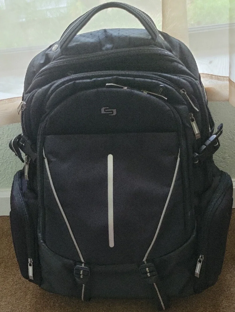 Solo New York Black ACV700 Rival Men's Backpack Laptop Organizer Lightweight